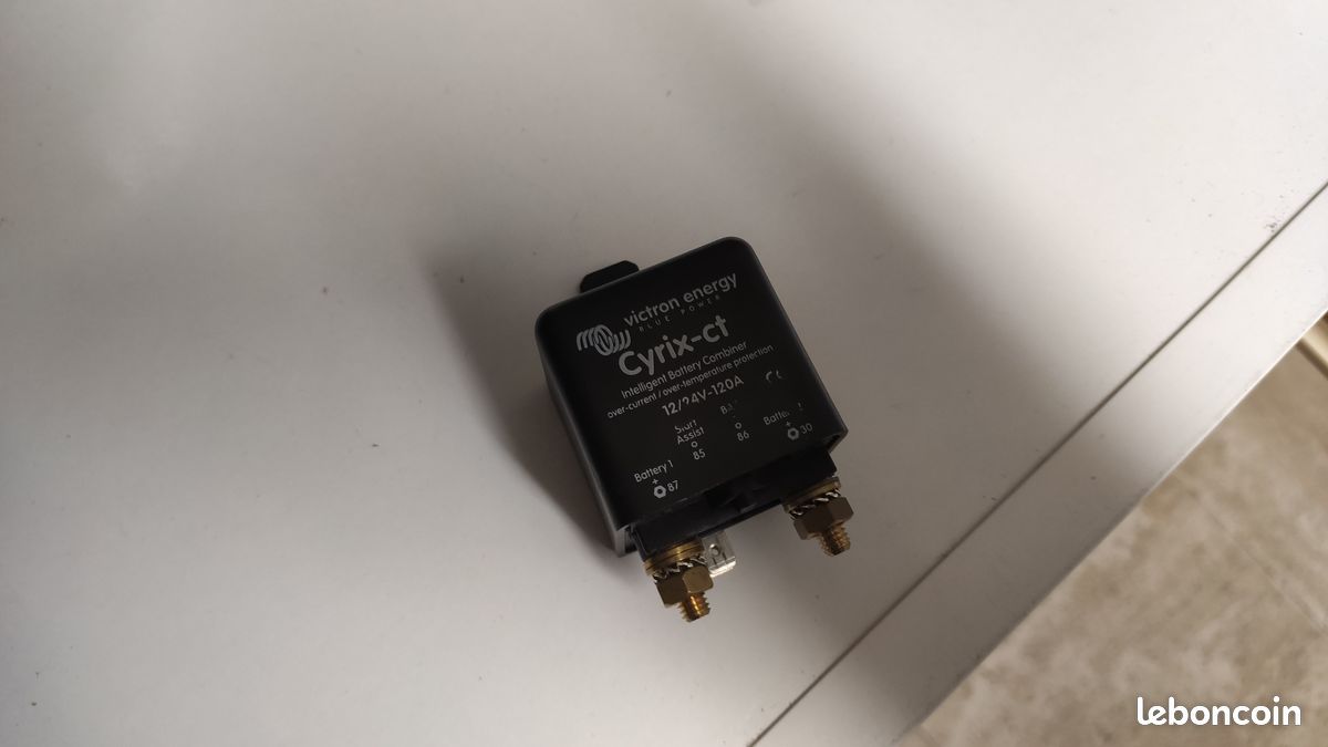 découvrez le coupleur cyrix, un dispositif innovant conçu pour optimiser la gestion de l'énergie entre vos batteries. idéal pour les applications marines et automobiles, le coupleur cyrix assure une connexion fiable et sécurisée, prolongeant ainsi la durée de vie de vos batteries et offrant une performance exceptionnelle. ne laissez pas le choix des équipements électriques vous freiner, optez pour la qualité avec le coupleur cyrix.