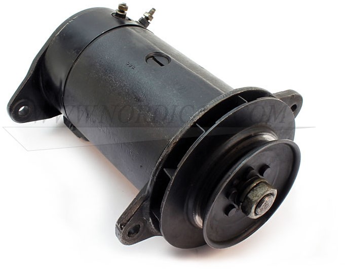 découvrez tout sur le courant alternateur, son fonctionnement, ses applications et son importance dans le domaine de l'électricité. apprenez comment cette forme d'énergie joue un rôle crucial dans nos vies modernes et explorez les technologies qui en découlent.