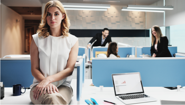 découvrez le concept d'isolement, ses implications psychologiques et sociales, ainsi que des stratégies pour y faire face. explorez comment l'isolement peut affecter notre bien-être et les solutions pour se reconnecter avec les autres.