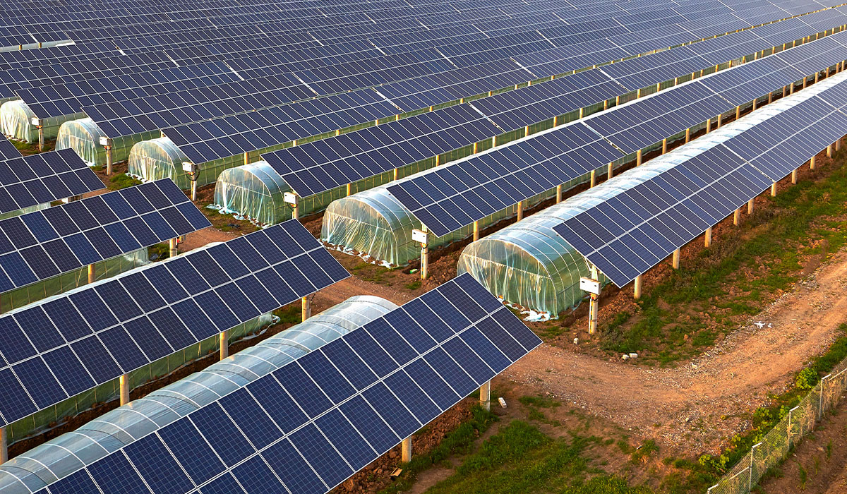 découvrez les défis photovoltaïques : enjeux techniques, environnementaux et économiques de l'énergie solaire. apprenez comment surmonter ces obstacles pour un avenir énergétique durable.