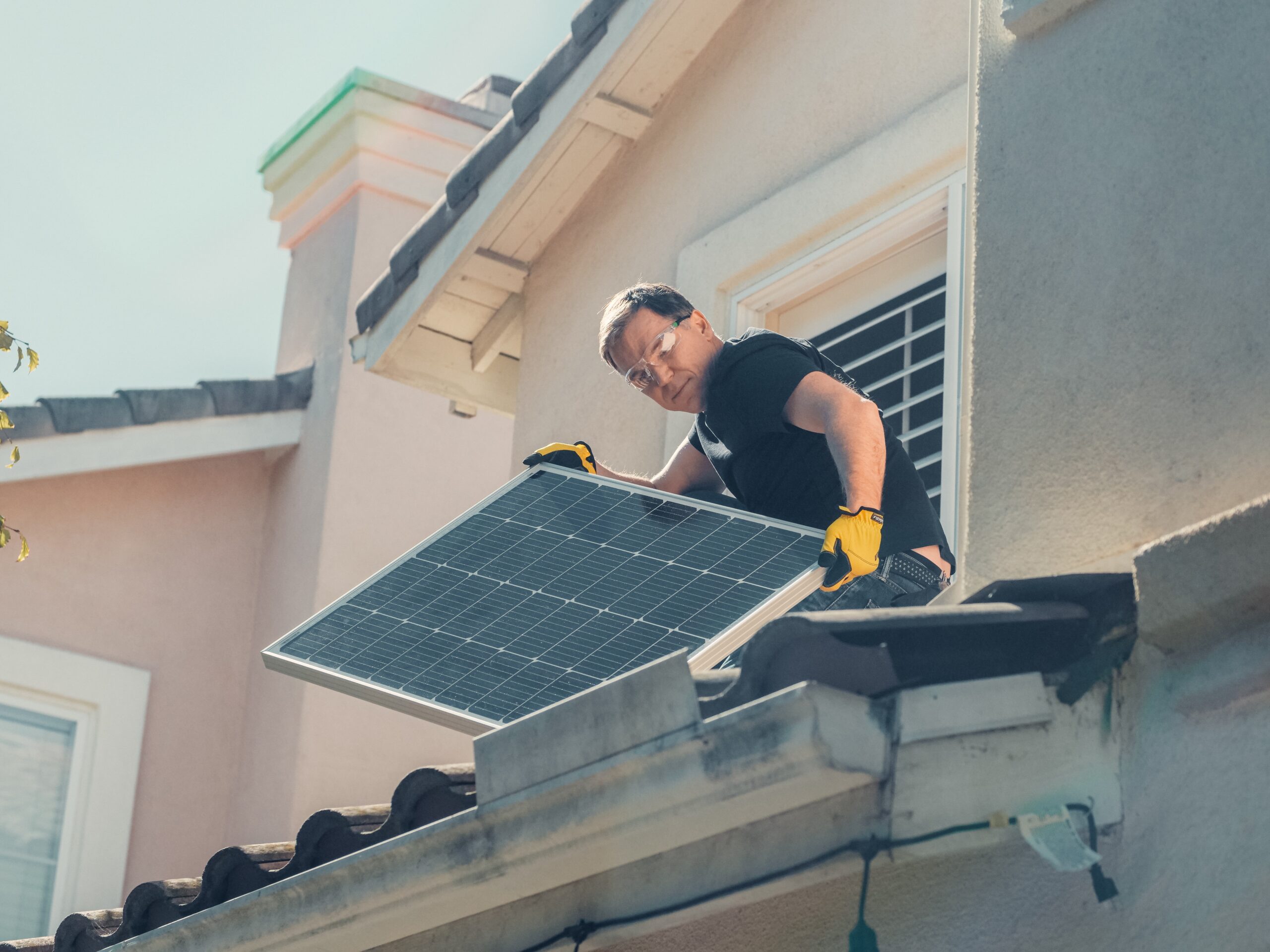 découvrez les stratégies efficaces de démarchage photovoltaïque pour promouvoir l'énergie solaire. apprenez à convaincre vos clients des avantages des panneaux solaires et à optimiser votre approche commerciale dans un marché en pleine expansion.