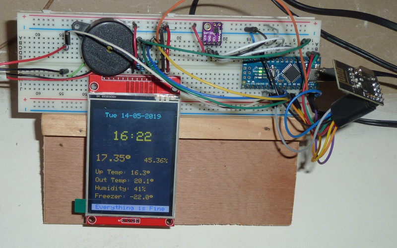 découvrez domoticz et jeedom, deux solutions de domotique innovantes pour automatiser votre maison. simplifiez votre quotidien avec ces systèmes de gestion intelligente qui vous permettent de contrôler vos appareils, d'améliorer votre confort et de réaliser des économies d'énergie. explorez leurs fonctionnalités, comparez-les et choisissez la meilleure option pour votre projet domotique.