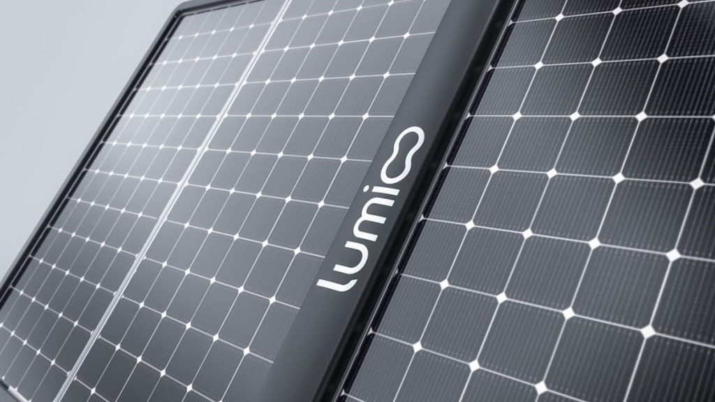 découvrez tout sur la durée de vie des panneaux solaires : facteurs influençant leur longévité, entretien nécessaire et conseils pour maximiser leur efficacité. informez-vous pour faire le meilleur investissement énergétique !