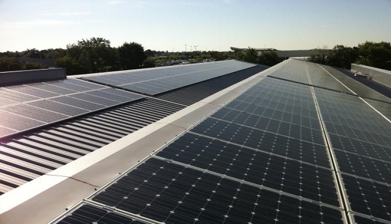 découvrez l'éducation à l'énergie solaire : informez-vous sur les technologies solaires, leur impact environnemental et les formations disponibles pour se former dans ce domaine en pleine croissance.