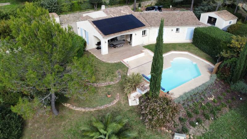 découvrez des électriciens rge près de chez vous, spécialisés dans les travaux d'installation et de rénovation électrique. bénéficiez d'un savoir-faire reconnu pour vos projets tout en respectant les normes environnementales. obtenez un devis gratuit et trouvez l'expert qu'il vous faut.