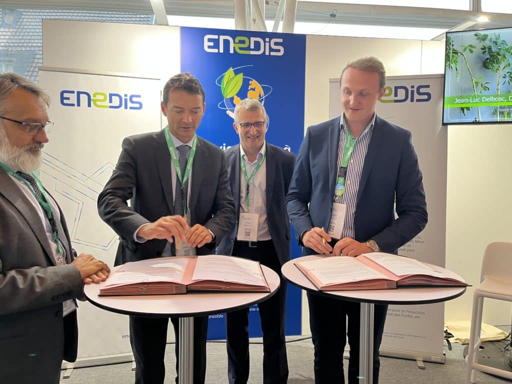 découvrez enedis, le gestionnaire du réseau électrique en france. informez-vous sur ses services, la distribution d'électricité, les innovations et l'engagement envers une transition énergétique durable.