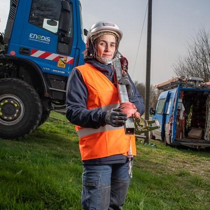 découvrez enedis, le gestionnaire du réseau électrique en france, et apprenez-en plus sur ses services, ses missions pour la transition énergétique et les solutions innovantes proposées pour un avenir durable.