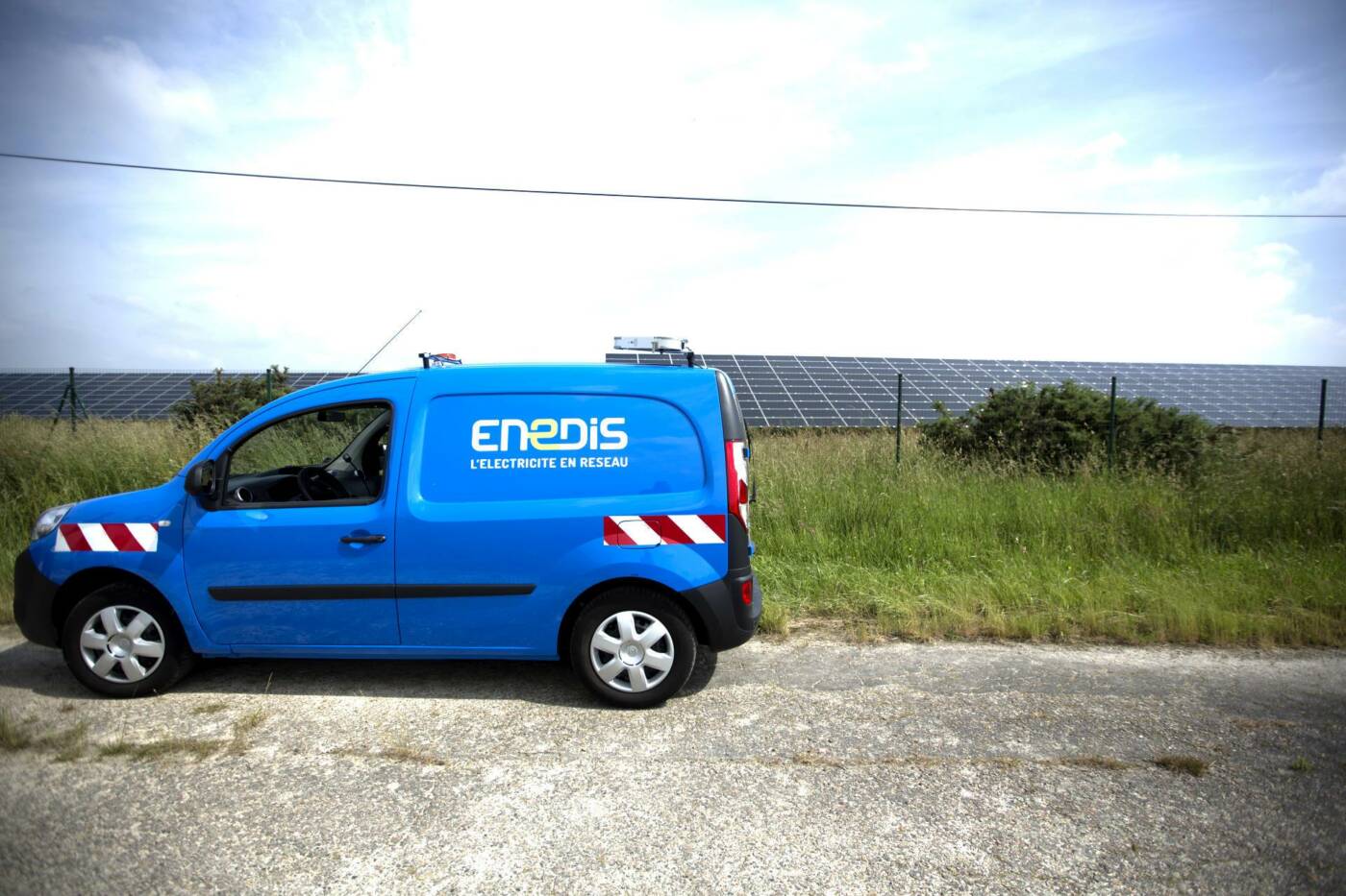 découvrez enedis pv, votre partenaire pour l'installation et la gestion de panneaux solaires. profitez des avantages de l'énergie renouvelable, réduisez vos factures d'électricité et contribuez à la protection de l'environnement grâce à des solutions personnalisées et innovantes.