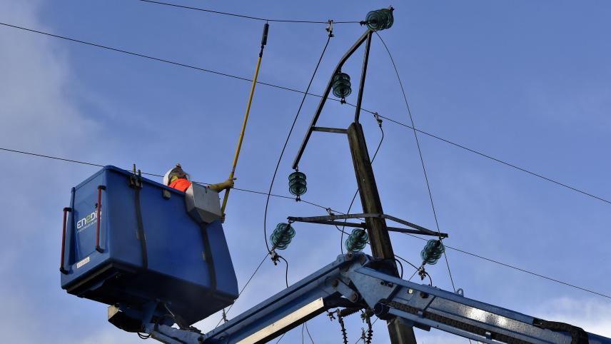 découvrez le siret d'enedis, le gestionnaire du réseau de distribution d'électricité en france. explorez les informations clés concernant son identité juridique, son rôle dans la fourniture d'électricité et son impact sur la transition énergétique.