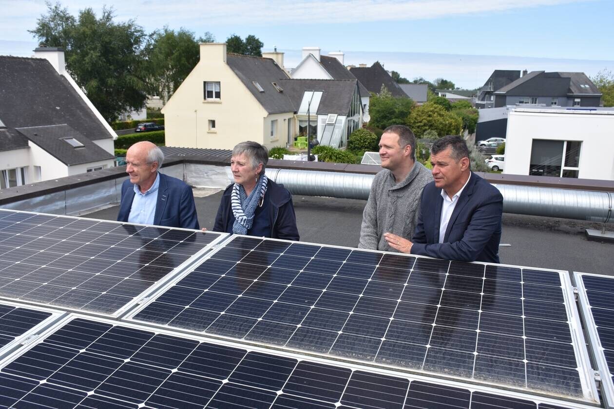 découvrez les enjeux du photovoltaïque lors de notre forum. rejoignez des experts et passionnés pour discuter des défis, des innovations et des opportunités dans le secteur de l'énergie solaire.