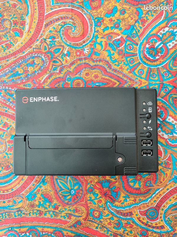 découvrez l'enphase envoy s, un système de gestion de l'énergie qui optimise la performance de vos panneaux solaires. suivez votre production d'énergie, améliorez votre efficacité énergétique et transformez votre consommation avec cette technologie innovante.