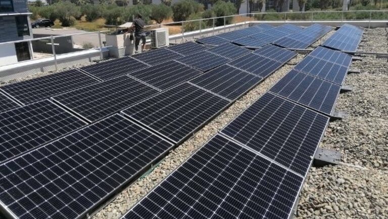 découvrez les solutions photovoltaïques à perpignan pour optimiser votre consommation d'énergie et réduire votre empreinte carbone. profitez du soleil du sud de la france tout en alliant économies et écologie grâce à des installations sur mesure.