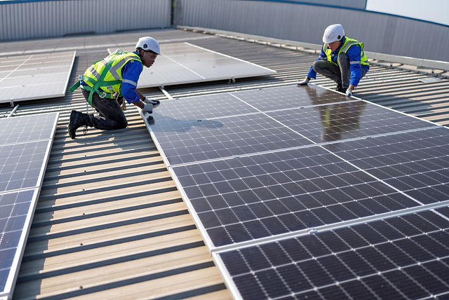 découvrez l'étude photovoltaïque en bretagne : avantages, études de cas et potentiel solaire. initiez-vous aux solutions d'énergie renouvelable adaptées à la région bretonne et optimisez votre projet solaire.