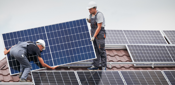 découvrez comment éviter les pièges du photovoltaïque avec nos conseils pratiques. maximisez votre investissement et profitez pleinement des avantages de l'énergie solaire sans tomber dans les erreurs courantes.