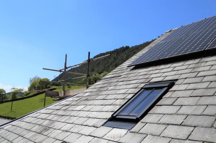 découvrez notre expérience avec les panneaux photovoltaïques : un voyage vers un avenir énergétique durable. explorez les avantages, les performances et les solutions adaptées à vos besoins tout en contribuant à la protection de l'environnement.