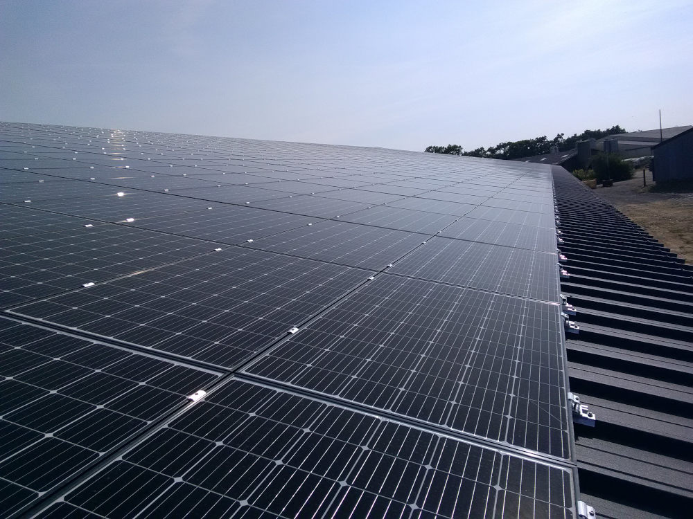 découvrez notre expérience enrichissante sur l'utilisation des panneaux photovoltaïques, leurs avantages écologiques, économiques et technologiques, ainsi que des conseils pratiques pour optimiser leur installation et bénéficier d'une énergie renouvelable durable.