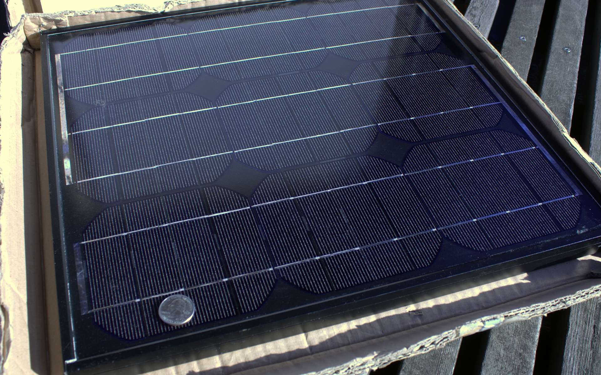 découvrez le processus de fabrication des panneaux solaires, une technologie essentielle pour une énergie durable et renouvelable. apprenez comment ces dispositifs innovants convertissent la lumière du soleil en électricité, contribuant à la protection de notre environnement et à la transition énergétique.