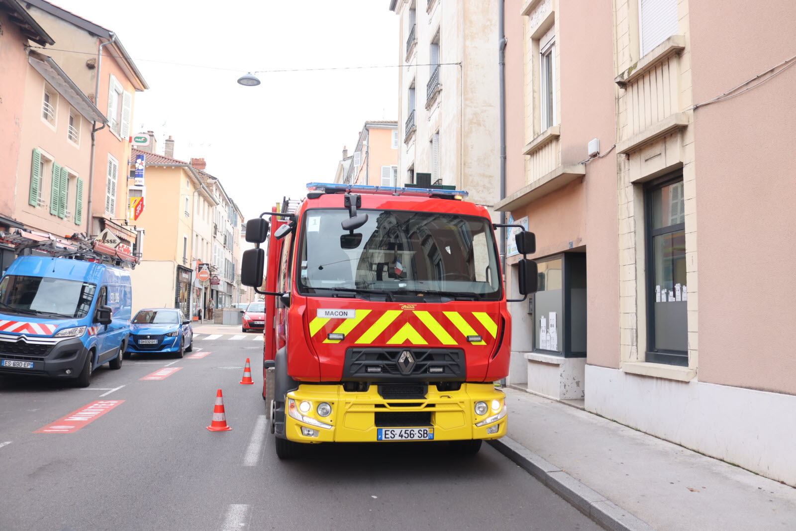 découvrez les faits divers marquants du département 47. plongée dans l'actualité locale avec des histoires fascinantes et surprenantes qui ont fait le buzz. ne manquez pas les événements qui ont marqué le quotidien des habitants du lot-et-garonne.