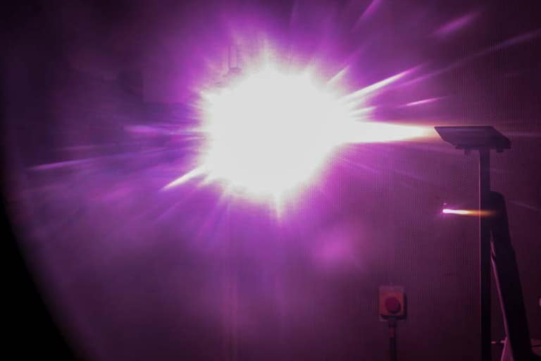 découvrez le fonctionnement de l'aps (auto photographique sensible) et son impact sur la lumière. comprenez comment cette technologie révolutionne la photographie et améliore la qualité des images grâce à une gestion optimisée de la lumière.