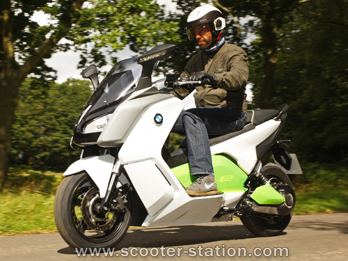 découvrez le forum dédié au bmw c evolution, où passionnés et experts échangent sur les performances, l'entretien et les innovations de ce scooter électrique. partagez vos expériences et trouvez des conseils pour optimiser votre trajet en toute sérénité.