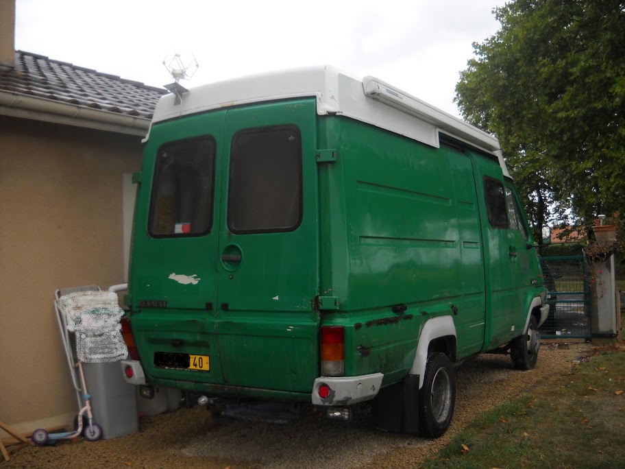 découvrez notre forum dédié aux passionnés de fourgons : partagez vos astuces, conseils et expériences, trouvez des coéquipiers pour vos voyages en van et restez informé des dernières tendances et équipements pour profiter pleinement de votre véhicule.