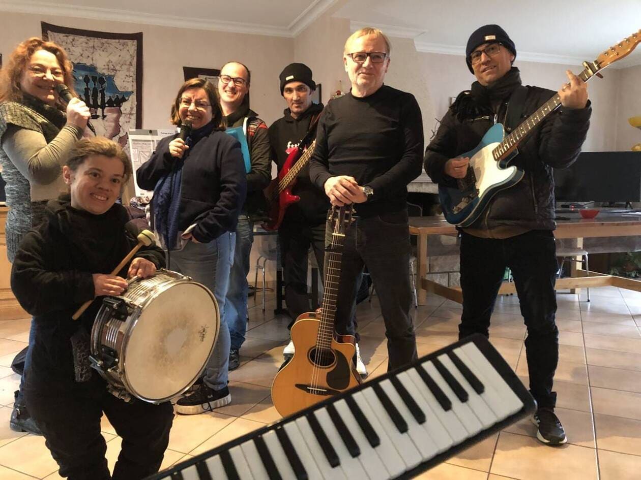 découvrez le forum groupe élec, un lieu d'échange et de partage pour les passionnés d'électricité et d'énergie. participez à des discussions, posez vos questions et trouvez des conseils d'experts pour vos projets électriques.