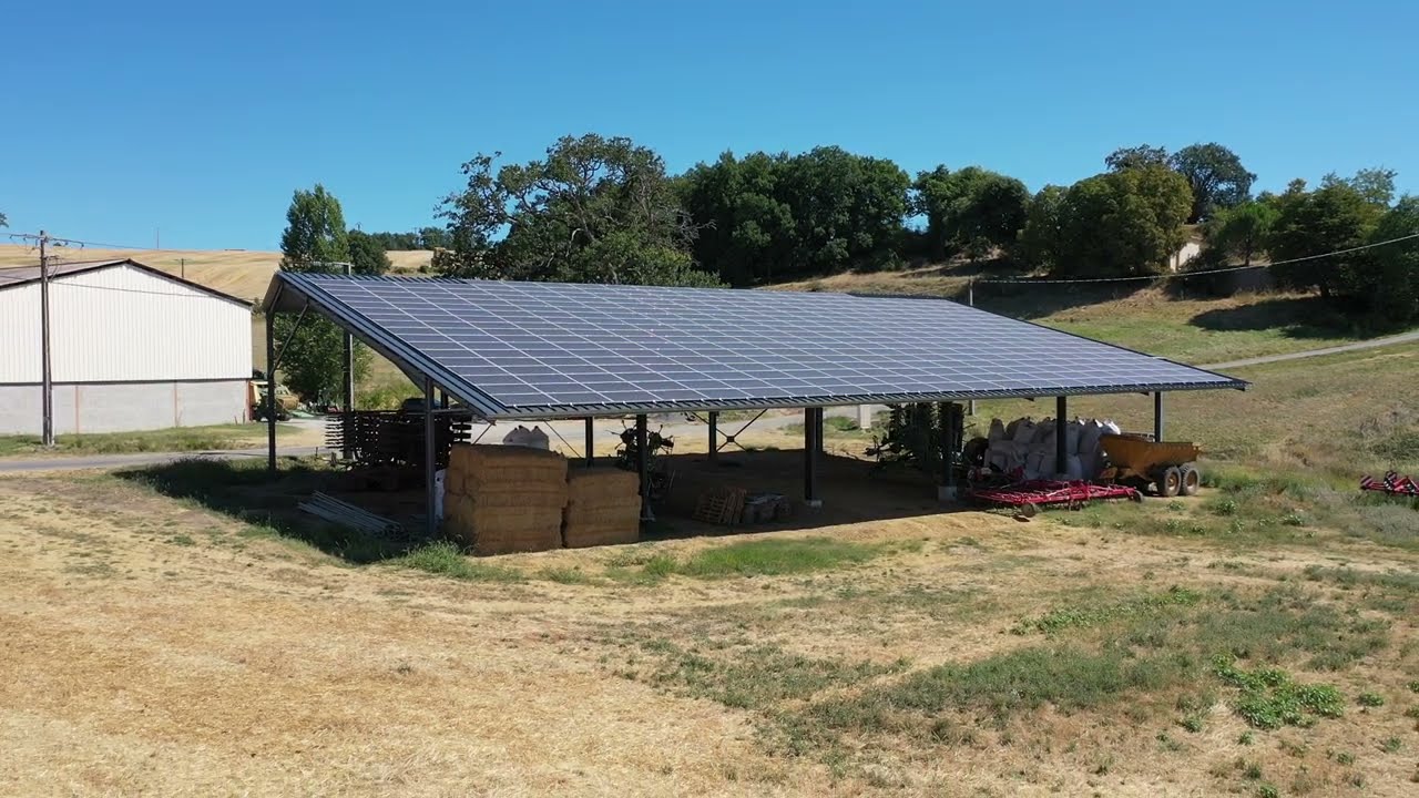 découvrez notre forum dédié aux hangars photovoltaïques, un espace d'échange et de partage d'idées pour les professionnels et passionnés. informez-vous sur les dernières innovations, bénéficiez de conseils d'experts et partagez vos expériences autour des solutions d'énergie solaire adaptées aux infrastructures de stockage.
