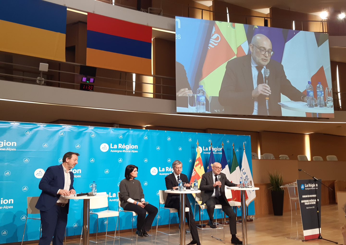 découvrez le forum ion, un espace d'échange dynamique pour les passionnés de nouvelles technologies. participez à des discussions enrichissantes, partagez vos idées et restez à jour sur les dernières innovations. rejoignez-nous pour connecter et apprendre ensemble !