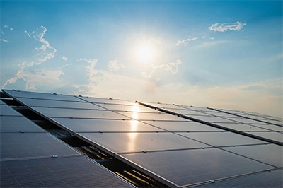 découvrez notre forum photovoltaïque, un espace d'échange dédié aux passionnés et professionnels de l'énergie solaire. partagez vos expériences, posez vos questions et trouvez des conseils sur l'installation, l'entretien et l'optimisation de vos panneaux solaires.