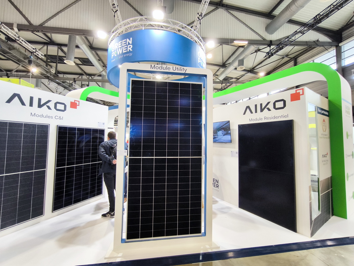 découvrez notre forum photovoltaïque, un espace d'échange et de partage dédié aux passionnés et professionnels de l'énergie solaire. échangez des idées, posez vos questions et restez informé des dernières innovations et tendances du secteur photovoltaïque.