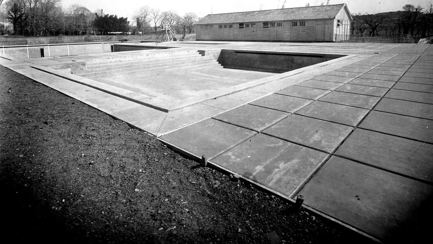 découvrez notre forum piscine, un espace dédié aux passionnés de la baignade et de l'aménagement extérieur. échangez des conseils, posez vos questions et trouvez des solutions pour construire, entretenir ou profiter au mieux de votre piscine. rejoignez une communauté d'experts et d'amateurs pour partager vos expériences et astuces.