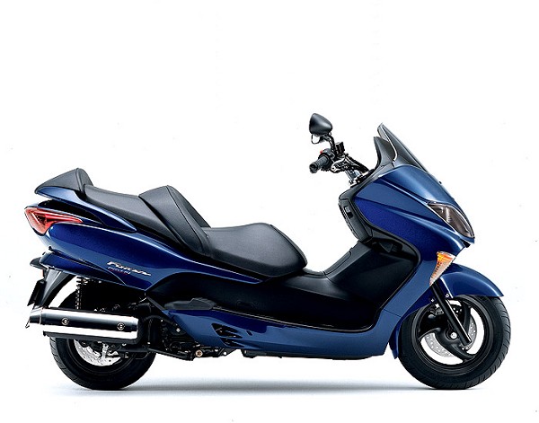 rejoignez notre forum scooter pour discuter, partager des conseils, poser vos questions et échanger sur tout ce qui concerne les scooters. que vous soyez un passionné ou un novice, trouvez des informations utiles et connectez-vous avec d'autres amateurs de deux-roues.