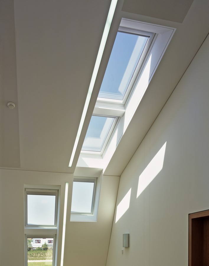 découvrez le forum velux, votre espace d'échanges et de conseils sur les produits de toiture velux. posez vos questions, partagez vos expériences et trouvez des astuces pour optimiser l'utilisation de vos fenêtres de toit.