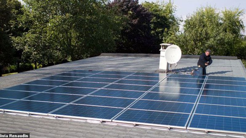 découvrez notre forum dédié aux panneaux solaires : échangez avec des experts et des passionnés, partagez vos expériences, posez vos questions et restez informé des dernières innovations et tendances du secteur solaire.