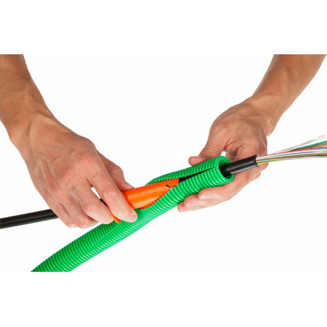 découvrez notre gamme de gaines uv, conçues pour protéger efficacement vos câbles et accessoires des rayons ultraviolets. idéales pour l'extérieur, elles assurent durabilité et résistance, tout en préservant l'intégrité de vos installations. optez pour une solution fiable et performante pour vos projets.