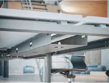 découvrez notre sélection de goulottes doubles, idéales pour organiser vos câbles tout en préservant l'esthétique de vos espaces. faciles à installer et adaptées à tous vos besoins, elles garantissent une gestion optimale de vos installations électriques.