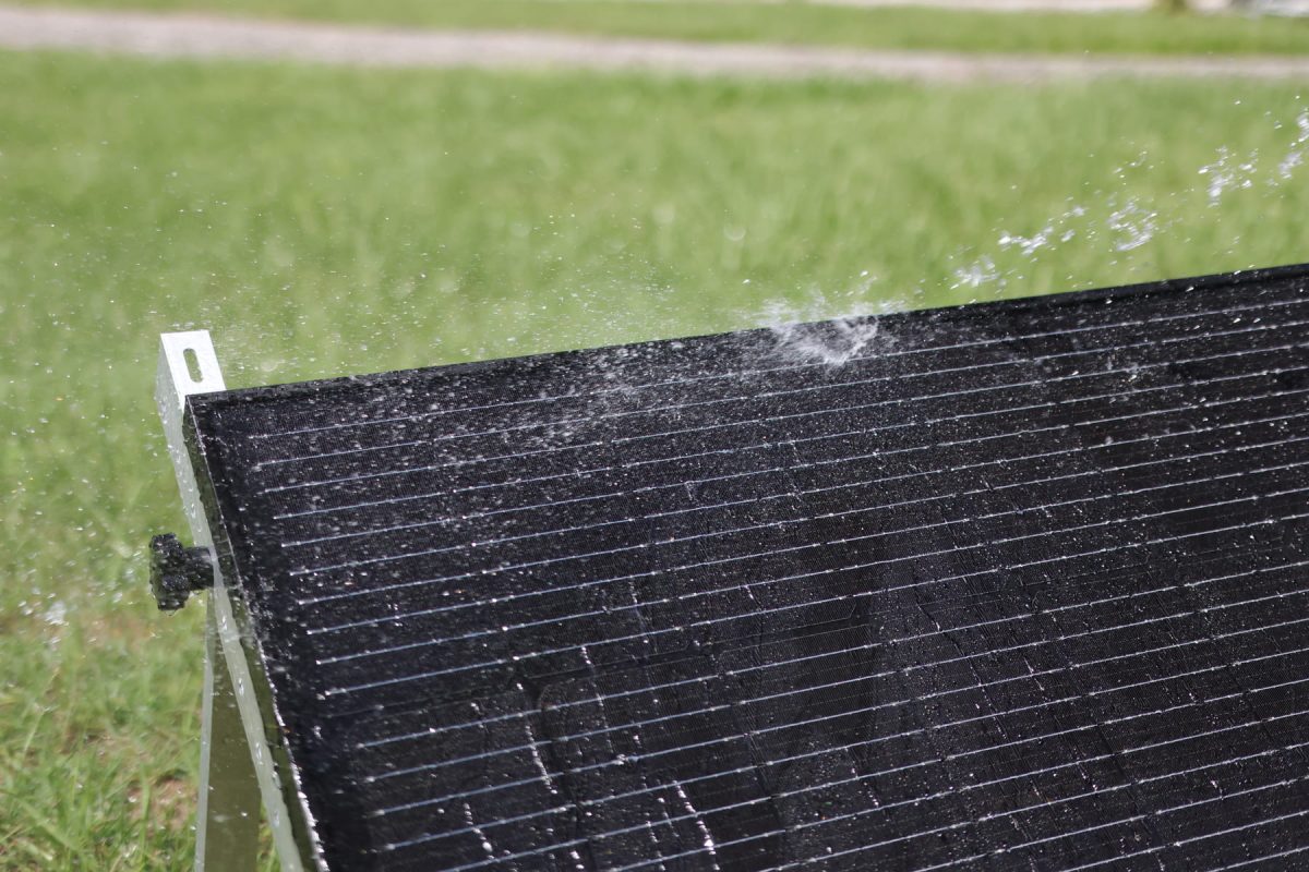 découvrez comment les panneaux solaires résistent à la grêle et comment protéger votre investissement énergétique. apprenez les meilleures pratiques pour maintenir vos panneaux en bon état face aux intempéries.