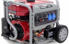 découvrez le groupe électrogène agrieuro, idéal pour alimenter vos outils et appareils lors de vos travaux agricoles ou de jardinage. fiable et performant, il garantit une autonomie optimale et s'adapte à tous vos besoins d'énergie en extérieur.