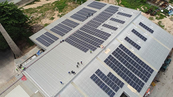 découvrez comment bénéficier d'un hangar agricole solaire gratuit pour optimiser l'énergie de votre exploitation. profitez d'une solution durable et économique tout en réduisant votre empreinte carbone.