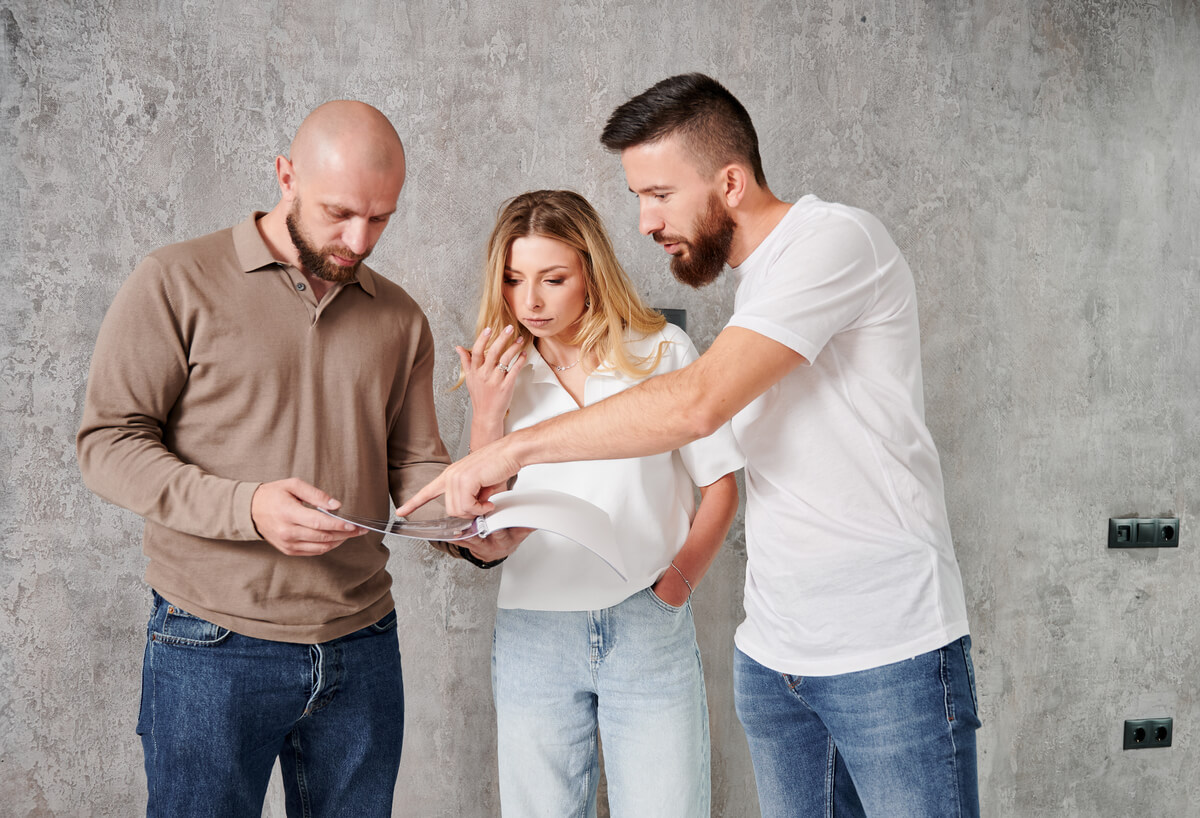 découvrez tout ce qu'il faut savoir sur l'imposition des panneaux photovoltaïques. apprenez comment déclarer vos revenus générés par l'énergie solaire, les exonérations fiscales possibles et les obligations administratives liées à l'installation de panneaux solaires.