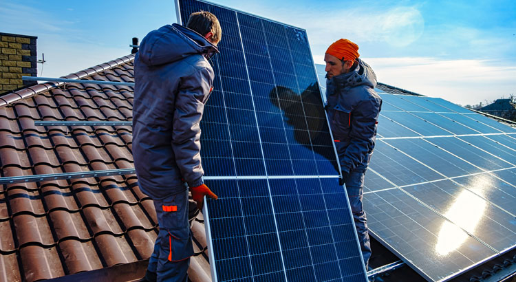 découvrez les inconvénients des panneaux solaires : coût d'installation élevé, dépendance aux conditions météorologiques, entretien régulier et impact environnemental. informez-vous avant de faire le choix d'une énergie renouvelable.