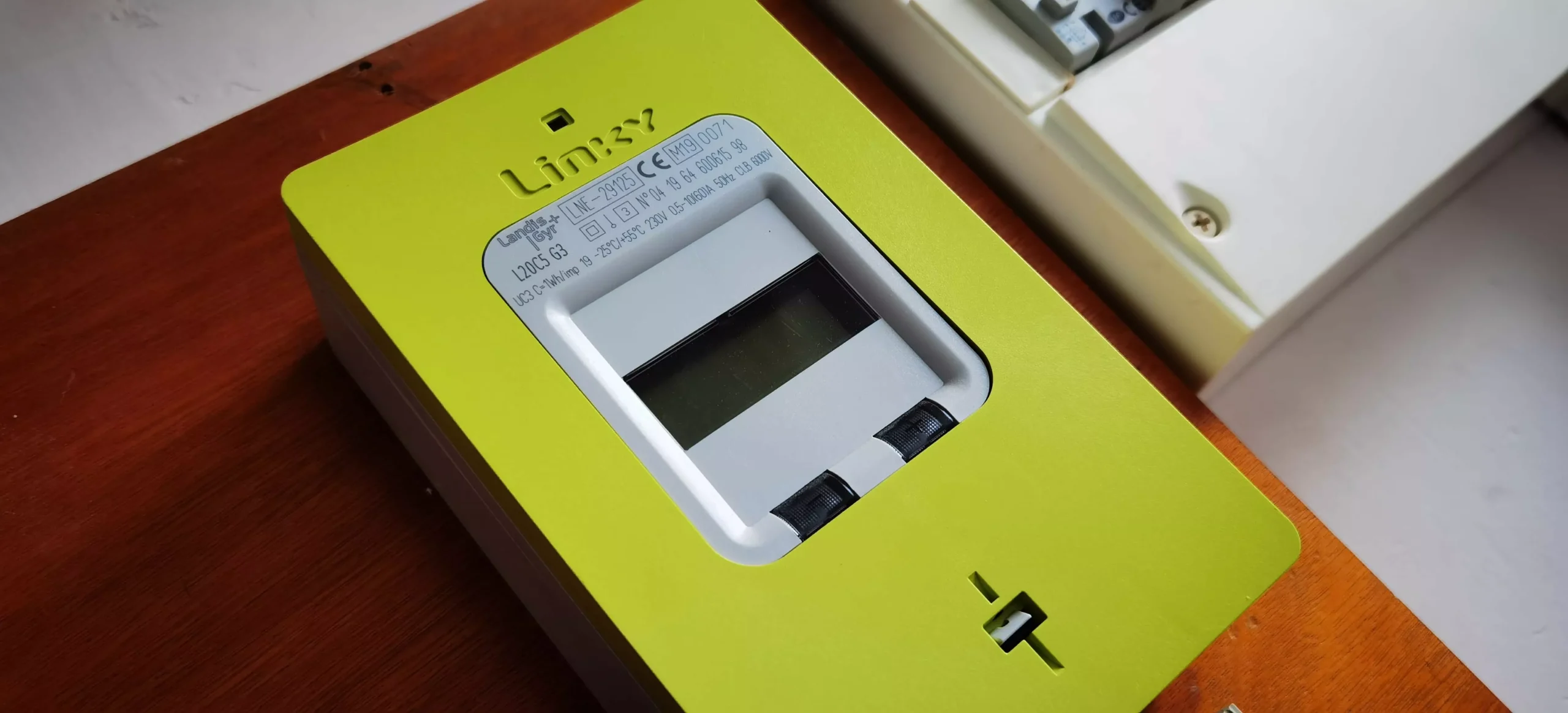 découvrez tout ce qu'il faut savoir sur l'index linky, le compteur communicant qui révolutionne la gestion de l'énergie. apprenez comment il fonctionne, ses avantages et comment lire vos données de consommation en temps réel pour mieux maîtriser votre budget énergétique.