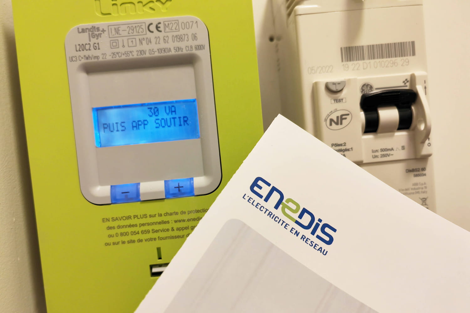 découvrez tout ce qu'il faut savoir sur l'index linky : fonctionnement, avantages, et conseils pour une gestion optimale de votre consommation d'énergie grâce à ce compteur intelligent.