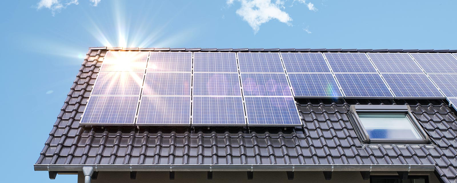 découvrez les dernières avancées en matière d'innovation photovoltaïque, une technologie de pointe qui transforme la lumière du soleil en énergie propre et durable. plongez dans les solutions innovantes qui optimisent l'efficacité des panneaux solaires et contribuent à un avenir énergétique plus vert.