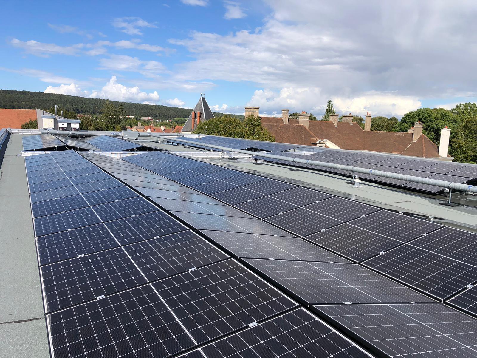 découvrez des solutions d'énergie renouvelable avec notre installateur photovoltaïque à chenôve. profitez d'installations sur mesure pour maximiser votre production d'électricité solaire et réduire vos factures d'énergie. contactez-nous pour un devis personnalisé !