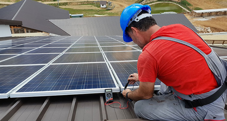 découvrez les services d'un installateur pv professionnel pour l'installation de panneaux solaires. optimisez votre consommation d'énergie et réduisez votre empreinte carbone grâce à des solutions durables et sur mesure. profitez d'une transformation énergétique efficace dès aujourd'hui !