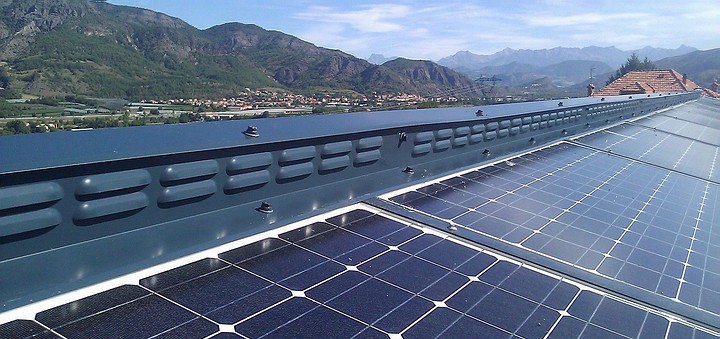 découvrez les meilleurs installateurs de panneaux photovoltaïques en alsace. profitez d'une énergie renouvelable, économique et respectueuse de l'environnement grâce à des experts locaux qui vous accompagnent dans votre projet solaire.