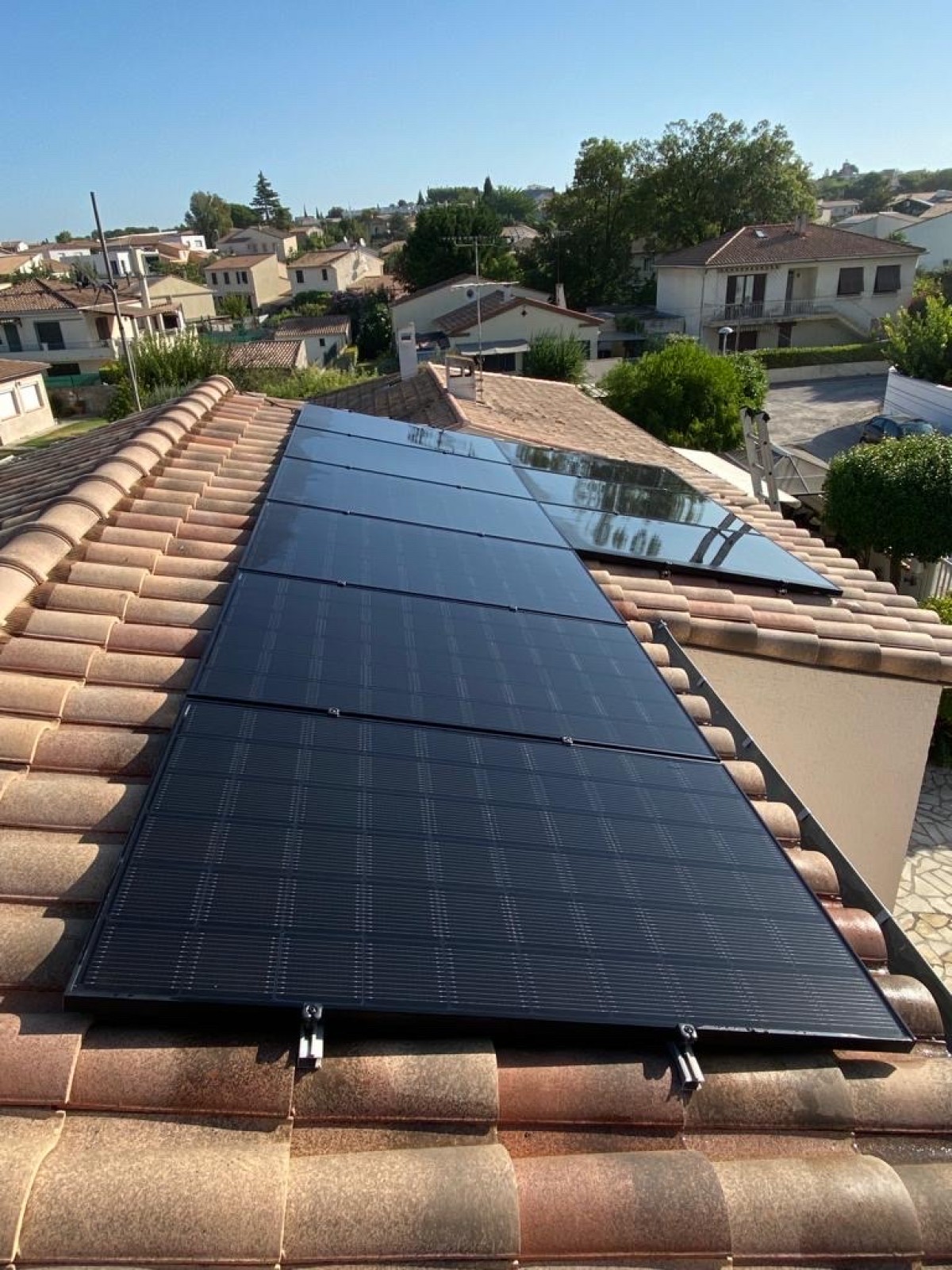 découvrez notre service d'installation rge pour des panneaux solaires de haute qualité. bénéficiez d'un accompagnement personnalisé et d'un savoir-faire reconnu pour optimiser votre production d'énergie renouvelable tout en respectant les normes environnementales.