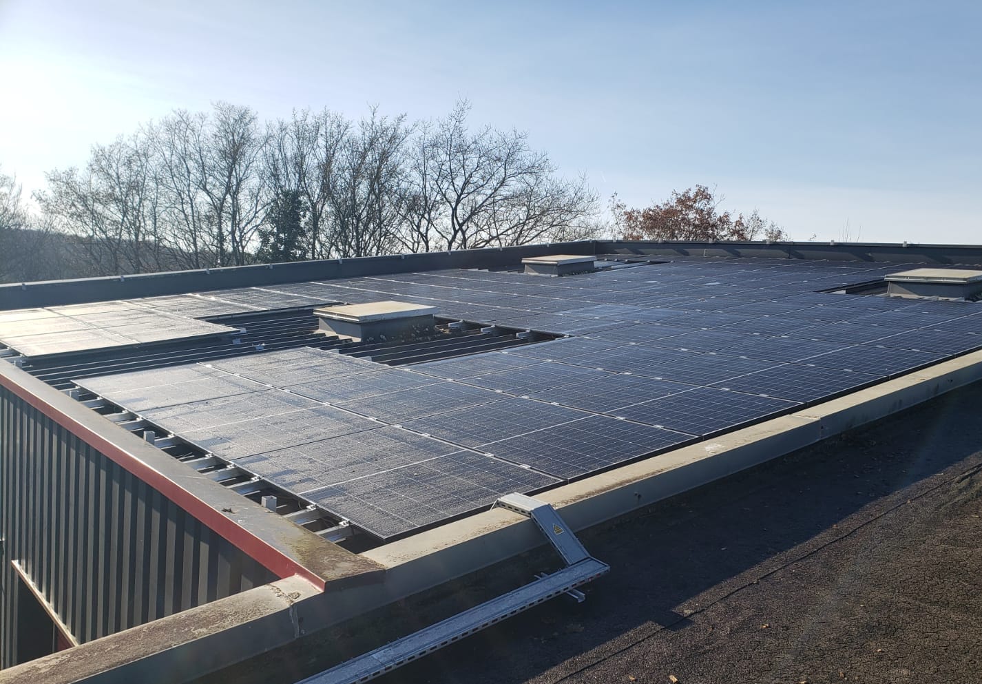découvrez un installateur rge spécialisé en solutions solaires. profitez d'une expertise reconnue pour optimiser votre production d'énergie renouvelable et bénéficier d'aides financières. engagez-vous vers un avenir durable avec des installations de qualité.