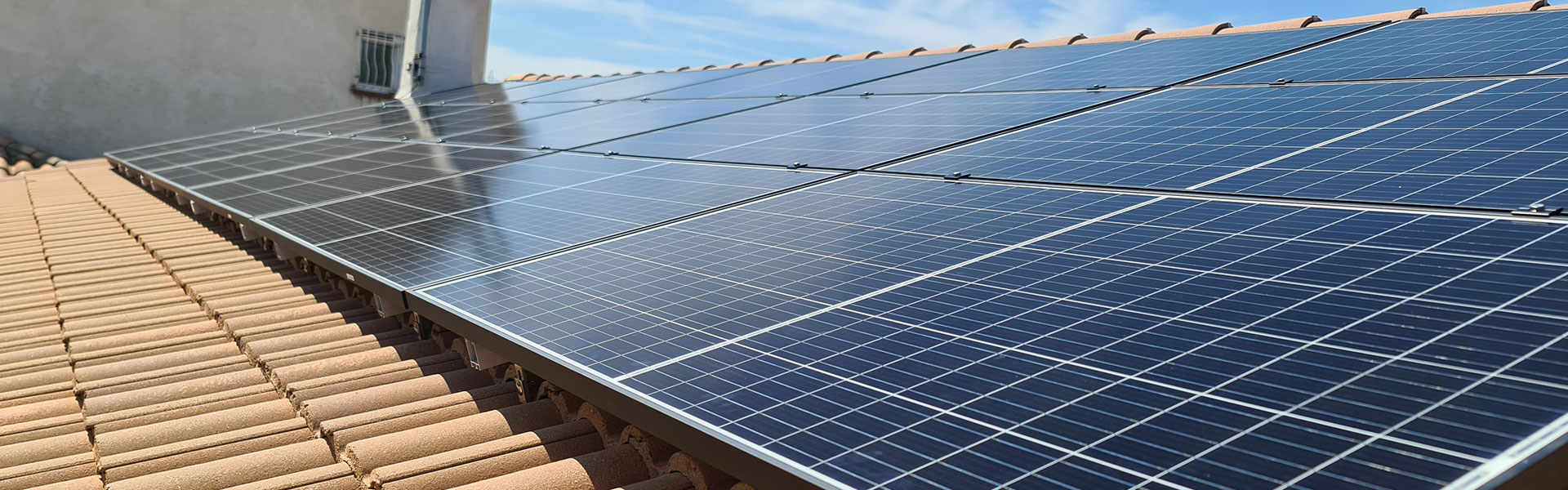 découvrez nos services d'installateur solaire dans le var, spécialisés dans l'installation de panneaux solaires pour optimiser votre production d'énergie renouvelable. profitez d'une expertise locale pour un projet durable et rentable.